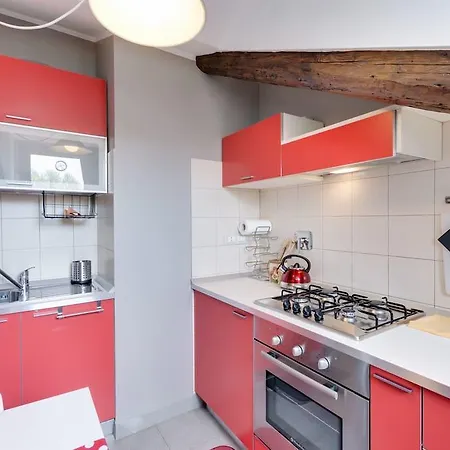 Accogliente Mansarda A Porta Nuova *