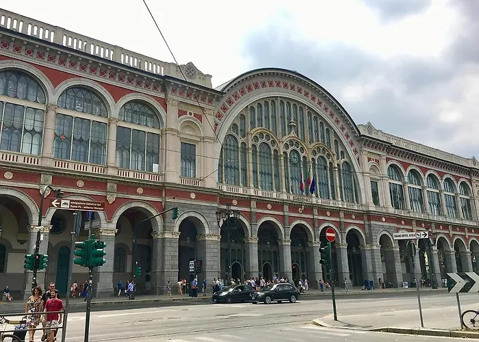Accogliente Mansarda Vicino Stazione Porta Nuova Con Ascensore * Turin