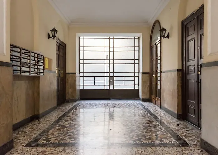 Apartament Accogliente Mansarda Vicino Stazione Porta Nuova Con Ascensore *